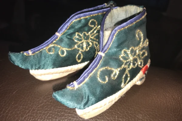 Gorgeous Silk Vintage Green Hand-sewn Turkish or Persian Baby Booties Slippers