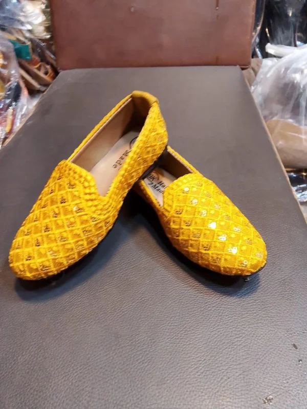 Handmade Boys Khussa Shoes – Traditional Embroidered Jutti – Golden Green Ethnic Flats – Indian/Pakistani Wedding – Kids Festive Shoes