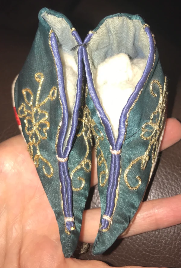 Gorgeous Silk Vintage Green Hand-sewn Turkish or Persian Baby Booties Slippers