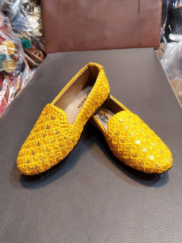 Handmade Boys Khussa Shoes – Traditional Embroidered Jutti – Golden Green Ethnic Flats – Indian/Pakistani Wedding – Kids Festive Shoes